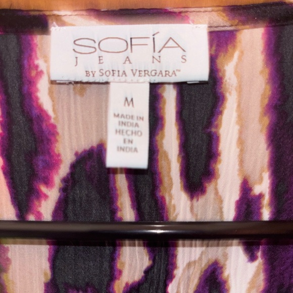 NWOT BLOUSE BY SOFIA BY SOFIA VERGARA - Picture 3 of 4